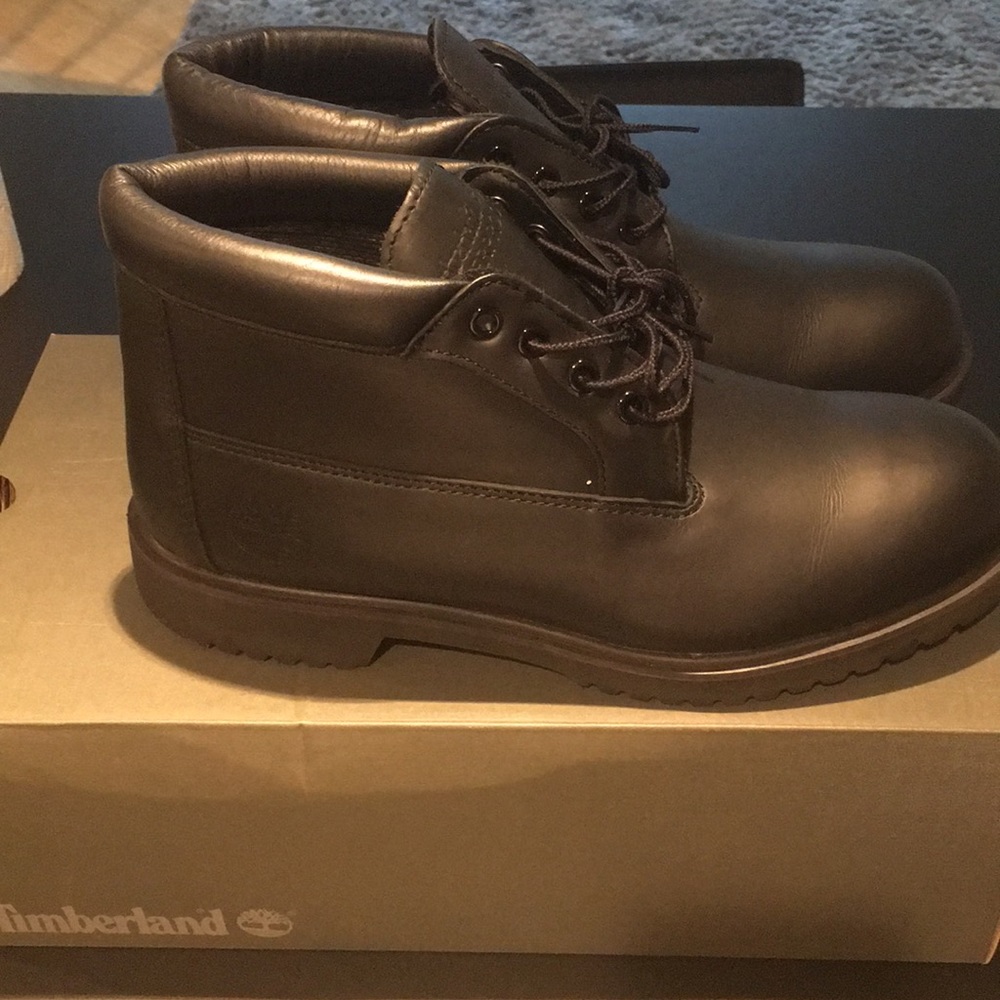 Black Timberland Chukka Boots